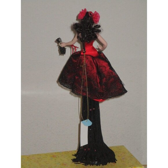 Popular Creations Sophia Red Black Dress Tassel Doll Porcelain Good Pre Owned - Picture 5 of 7